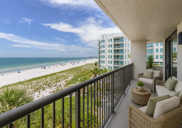 4th image of 1600 Gulf Blvd #414, Clearwater Beach, FL 33767 | MLS# TB8532014