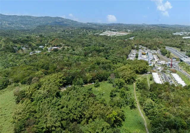 Photo 3 of Sale Pending at 956 Guzman Abajo, Rio Grande, PR 00745 | MLS# PR9122946 | Listing updated on 2026-10-08