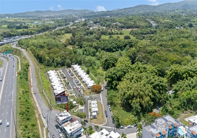 Photo 3 of Sale Pending at 956 Guzman Abajo, Rio Grande, PR 00745 | MLS# PR9122946 | Listing updated on 2026-10-08
