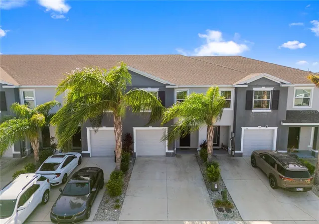 2nd image of 2914 Suncoast Blend Dr, Odessa, FL 33556 | MLS# TB8532015