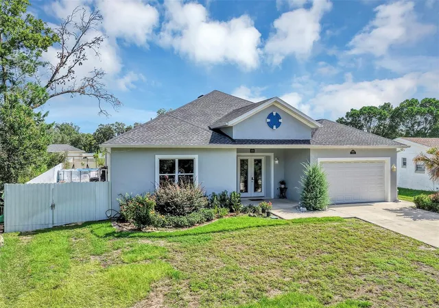 Photo 2 of Single family home for sale at 4501 Sw 145th Place Rd, Ocala, FL 34473 | MLS# OM729042 | Listing updated on 2026-07-24