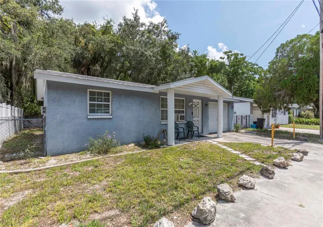 Photo 2 of Sale Pending at 8431 Sunnydale Dr, Hudson, FL 34667 | MLS# W7887917 | Listing updated on 2026-09-25