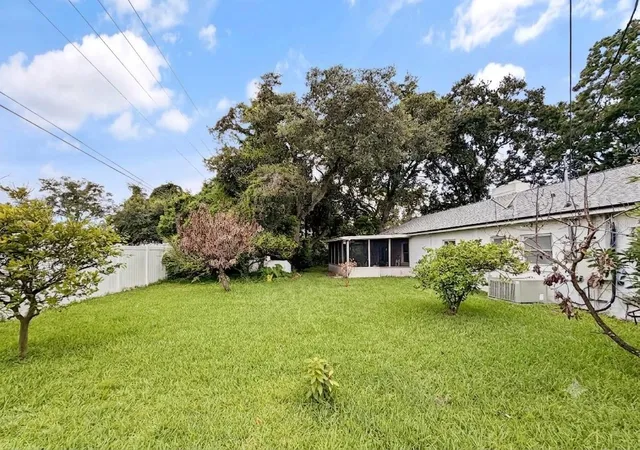 19th image of 2340 Derbyshire Rd, Maitland, FL 32751 | MLS# O6427560