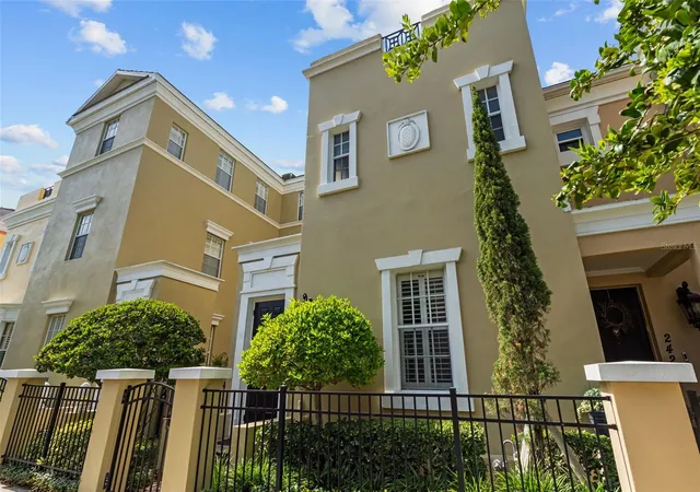 Photo 1 of Townhouse for sale at 2419 Victoria Gdns Ln, Tampa, FL 33609 | MLS# TB8532028 | Listing updated on 2026-08-14