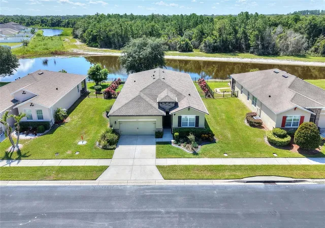 Photo 2 of Single family home for sale at 5852 Marsh Landing Dr, Winter Haven, FL 33881 | MLS# L4963732 | Listing updated on 2026-09-15