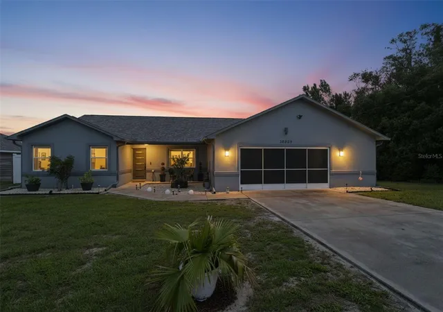 Photo 3 of Single family home for sale at 13323 Steves Ct, Spring Hill, FL 34609 | MLS# TB8532033 | Listing updated on 2026-09-17