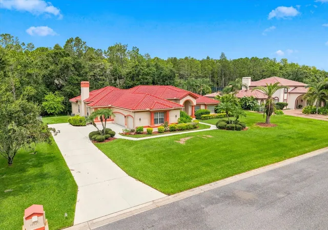 4th image of 18621 Avenue Capri, Lutz, FL 33558 | MLS# TB8532036