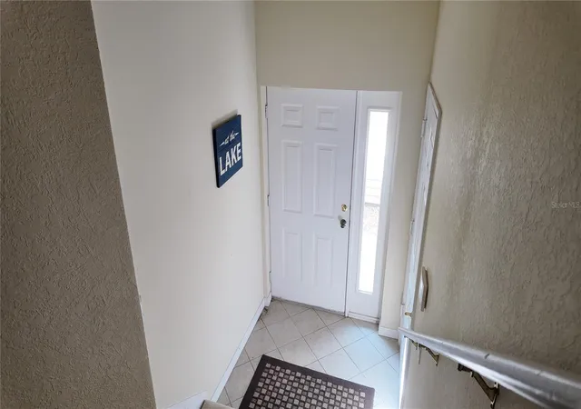 Photo 4 of Condo for sale at 1651 Hammocks Ave, Lutz, FL 33549 | MLS# TB8532038 | Listing updated on 2026-10-08