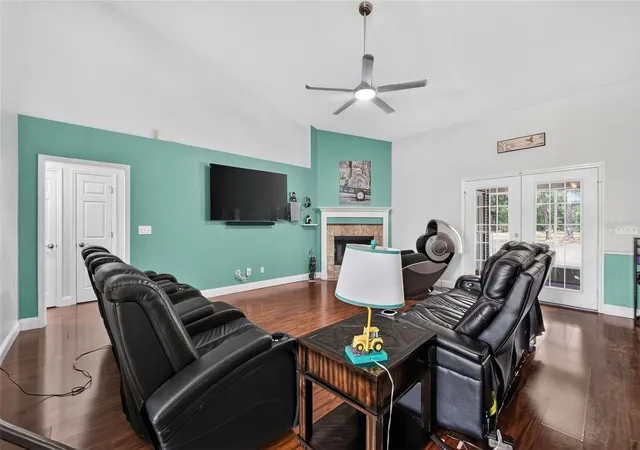 Photo 3 of Single family home for sale at 2527 NW County Rd 225, Lawtey, FL 32058 | MLS# D6148175 | Listing updated on 2026-09-02