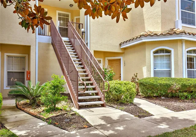 3rd image of 696 Seabrook Ct #202, Altamonte Springs, FL 32714 | MLS# O6427573