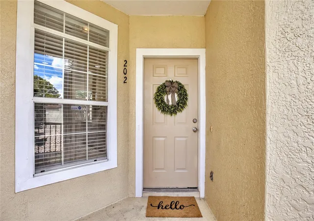 4th image of 696 Seabrook Ct #202, Altamonte Springs, FL 32714 | MLS# O6427573