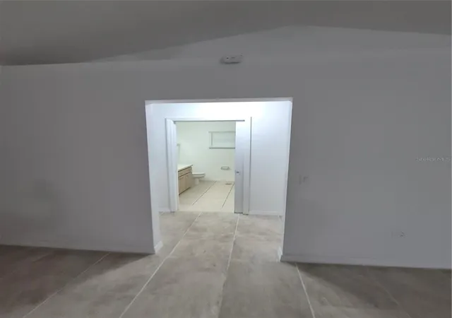 13th image of 1213 W Sorrento Dr, Citrus Springs, FL 34434 | MLS# OM729056