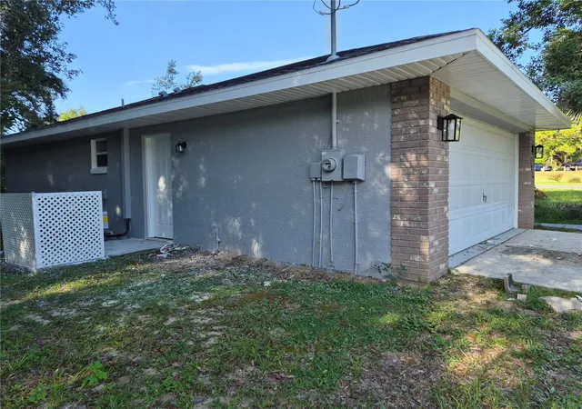 4th image of 1213 W Sorrento Dr, Citrus Springs, FL 34434 | MLS# OM729056