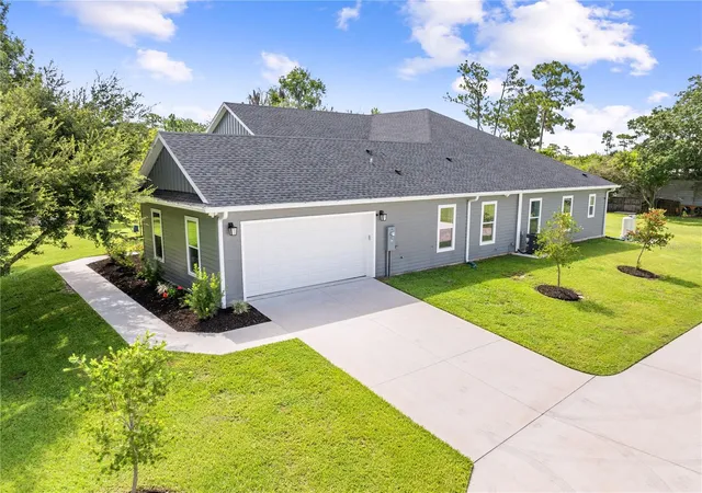 Photo 4 of Single family home for sale at 4024 Sylvester Dr, Saint Cloud, FL 34772 | MLS# S5154281 | Listing updated on 2026-07-28