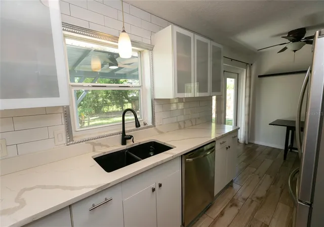 Photo 3 of Single family home for sale at 3562 Bougainvillea Dr, Winter Park, FL 32792 | MLS# O6427582 | Listing updated on 2026-09-13