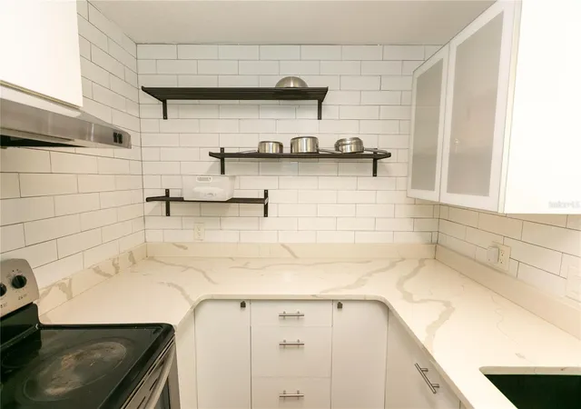 Photo 3 of Single family home for sale at 3562 Bougainvillea Dr, Winter Park, FL 32792 | MLS# O6427582 | Listing updated on 2026-09-13