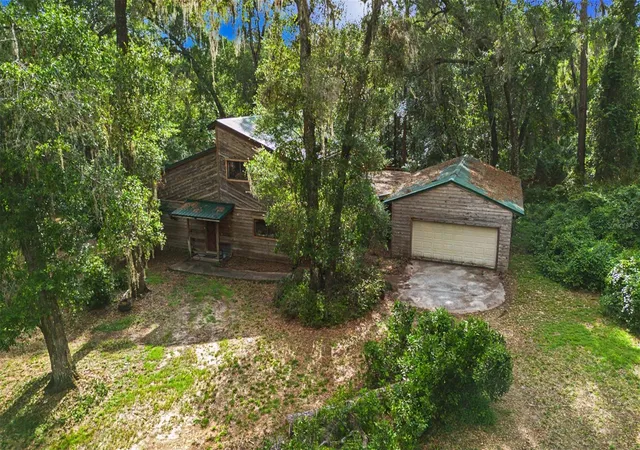 1st image of 2906 Se 36th Ln, Gainesville, FL 32641 | MLS# GC542179