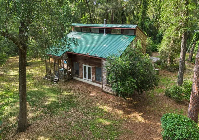 3rd image of 2906 Se 36Th Ln, Gainesville, FL 32641 | MLS# GC542179