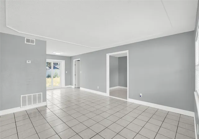 Photo 3 of Single family home for sale at 4822 Okeefe St, Orlando, FL 32808 | MLS# O6427590 | Listing updated on 2026-08-24