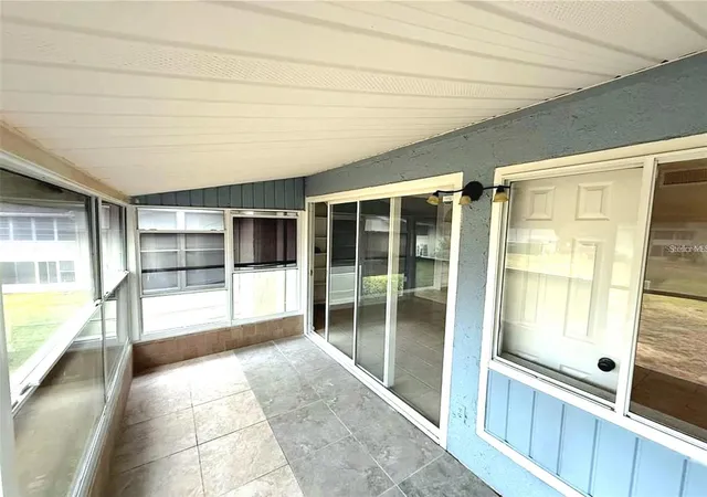 Photo 15 of Condo for sale at 586 Bahia Cir #B, Ocala, FL 34472 | MLS# OM729065 | Listing updated on 2026-09-15