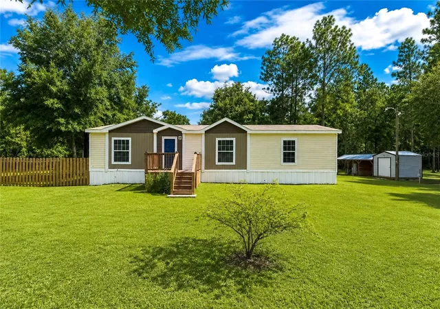 1st image of 13711 Ne 8th St, Williston, FL 32696 | MLS# OM729067