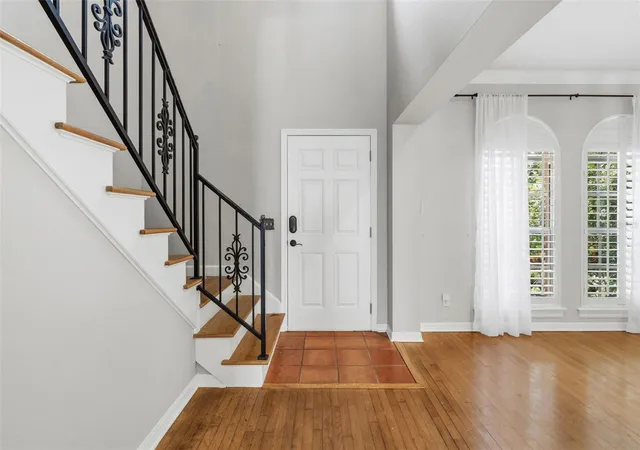 Photo 3 of Single family home for sale at 3710 W Leona St, Tampa, FL 33629 | MLS# TB8532124 | Listing updated on 2026-10-01