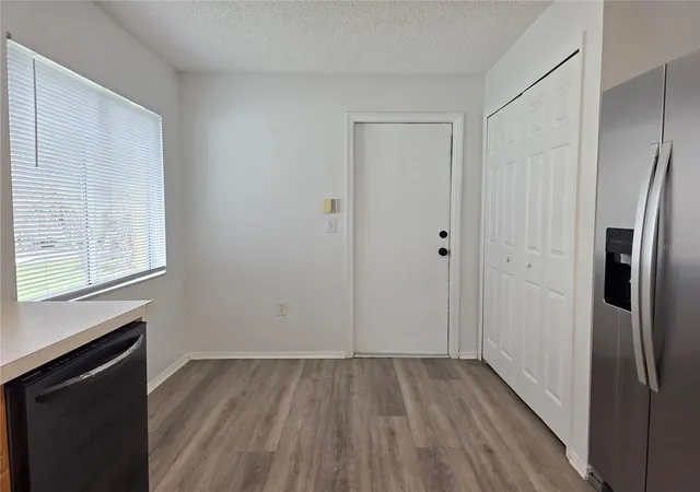 5th image of 1410 Oakford Ct, Brandon, FL 33511 | MLS# TB8532127