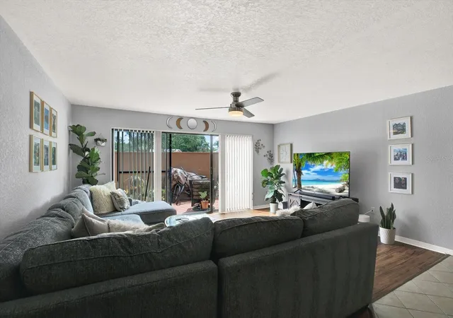 4th image of 6100 Gulfport Blvd S #111, Gulfport, FL 33707 | MLS# TB8532128