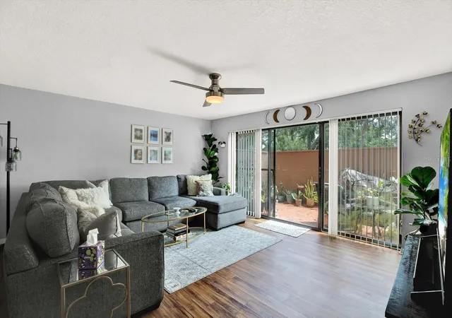 5th image of 6100 Gulfport Blvd S #111, Gulfport, FL 33707 | MLS# TB8532128