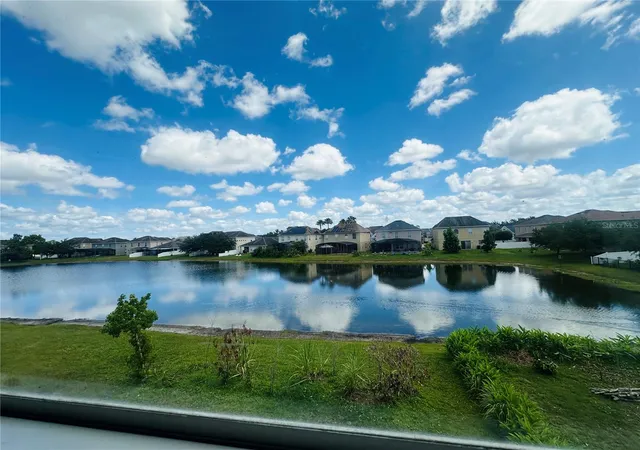 Photo 4 of Single family home for sale at 2530 Sand Arbor Cir, Orlando, FL 32824 | MLS# S5154297 | Listing updated on 2026-07-26