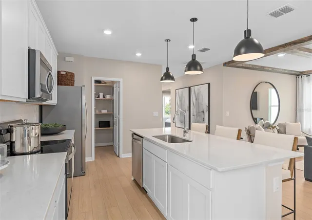 Photo 4 of Sale Pending at 2290 Grow Blvd, Orlando, FL 32820 | MLS# O6427641 | Listing updated on 2026-08-07