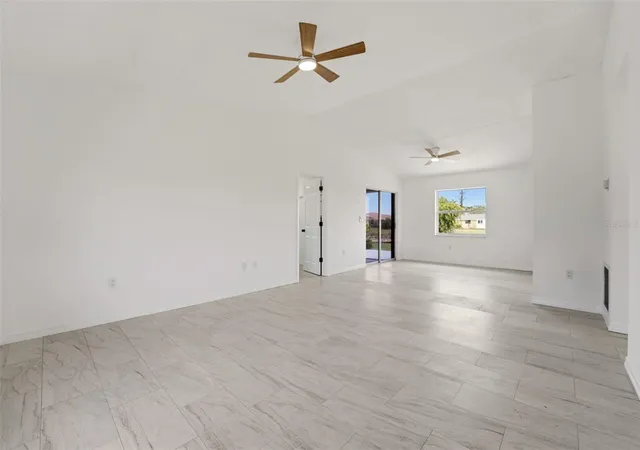 Photo 3 of Single family home for sale at 192 Annapolis Ln, Rotonda West, FL 33947 | MLS# A4700869 | Listing updated on 2026-09-22