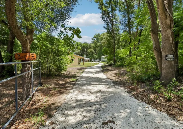 Photo 2 of Single family home for sale at 16161 Se 137th Court, Weirsdale, FL 32195 | MLS# G5115458 | Listing updated on 2026-08-22