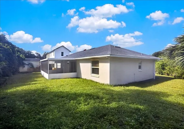 Photo 3 of Single family home for sale at 11 Sweet Bay Dr, Palm Coast, FL 32137 | MLS# FC320160 | Listing updated on 2026-10-28