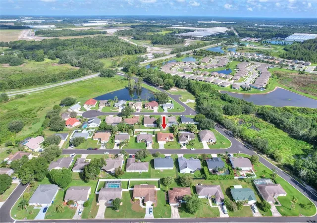 Photo 2 of Single family home for sale at 3210 Thoroughbred Loop, Lakeland, FL 33811 | MLS# TB8532142 | Listing updated on 2026-08-30