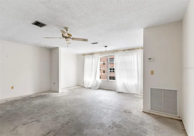 Photo 2 of Condo for sale at 5501 80th Street N #408, Saint Petersburg, FL 33709 | MLS# TB8532143 | Listing updated on 2026-09-22