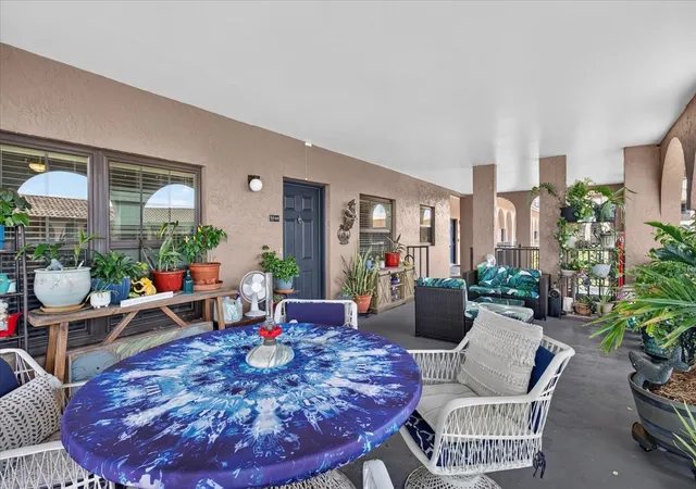 Photo 2 of Condo for sale at 6100 Gulfport Blvd S #401, Gulfport, FL 33707 | MLS# TB8532146 | Listing updated on 2026-09-14