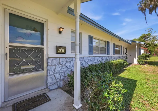 5th image of 151 N Hill Ave #100, Deland, FL 32724 | MLS# G5115465