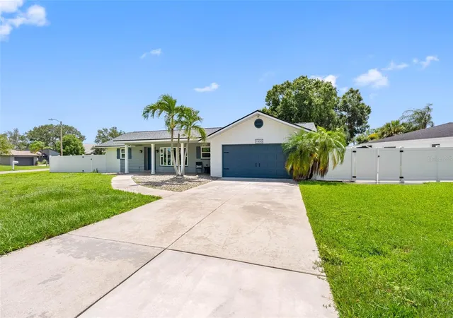 2nd image of 1950 Arvis Cir W, Clearwater, FL 33764 | MLS# TB8532164