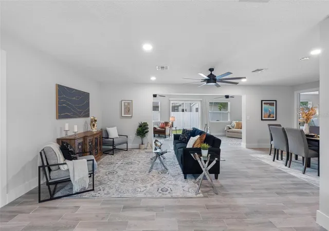 4th image of 1950 Arvis Cir W, Clearwater, FL 33764 | MLS# TB8532164