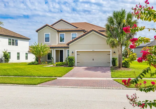 Photo 2 of Single family home for sale at 3855 Bowfin Trl, Kissimmee, FL 34746 | MLS# S5154306 | Listing updated on 2026-08-22