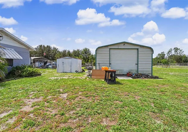 Photo 4 of Single family home for sale at 12102 Bullfrog Crk Rd, Gibsonton, FL 33534 | MLS# TB8532179 | Listing updated on 2026-09-03