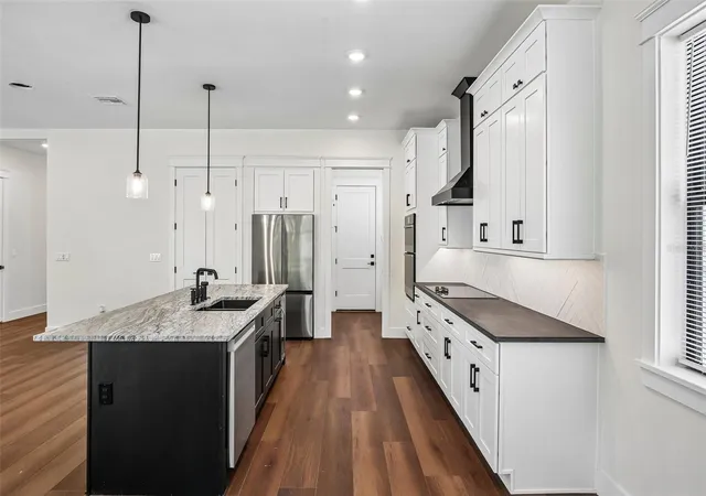 Photo 3 of Single family home for sale at 3819 71st Street N, Saint Petersburg, FL 33709 | MLS# TB8532181 | Listing updated on 2026-10-27