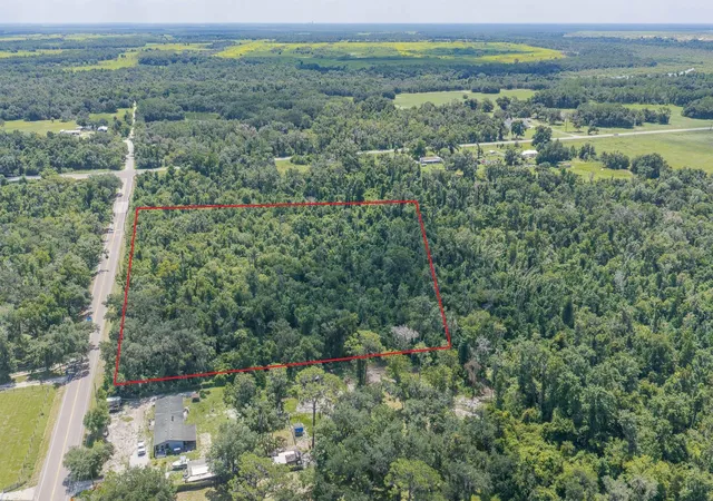 Photo 2 of Land for sale at 18525 672 Highway, Lithia, FL 33547 | MLS# TB8532184 | Listing updated on 2026-09-04