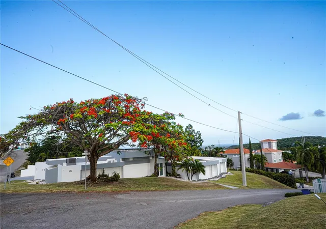Photo 2 of Single family home for sale at 3505 La Santa El Monte, Ponce, PR 00716 | MLS# PR9122955 | Listing updated on 2026-09-12