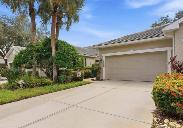Photo 1 of Single family home for sale at 851 Tartan Dr #11, Venice, FL 34293 | MLS# N6145129 | Listing updated on 2026-10-06