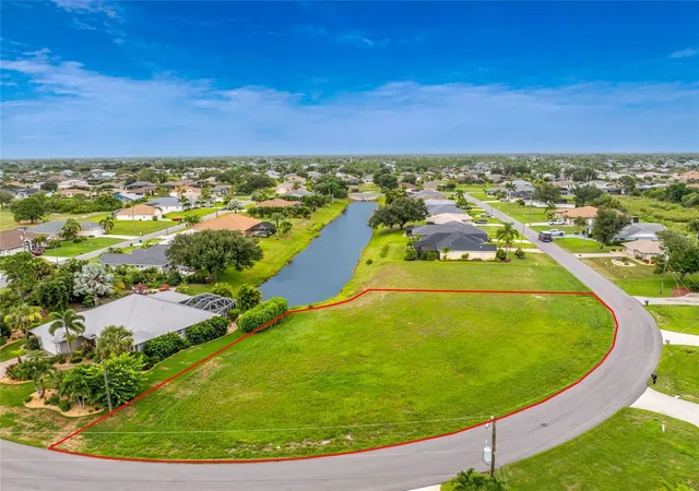 Photo 1 of Land for sale at 19 Medalist Pl, Rotonda West, FL 33947 | MLS# D6148181 | Listing updated on 2026-07-24