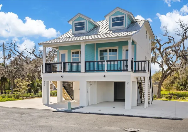 Photo 1 of Sale Pending at 6691 Wander Ln, New Port Richey, FL 34652 | MLS# TB8532196 | Listing updated on 2026-07-24