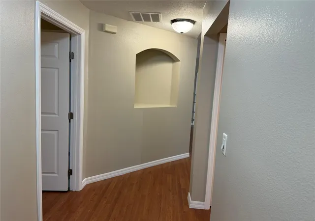 Photo 2 of Single family home for sale at 731 Se 30th Avenue, Ocala, FL 34471 | MLS# OM729084 | Listing updated on 2026-07-28