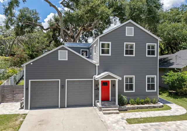 Photo 1 of Single family home for sale at 1513 E Park Cir, Tampa, FL 33610 | MLS# TB8532211 | Listing updated on 2026-09-28